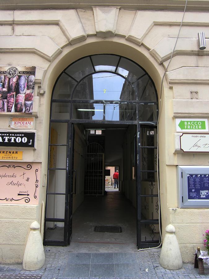 Apartment Danijela-City Centar ベオグラード エクステリア 写真