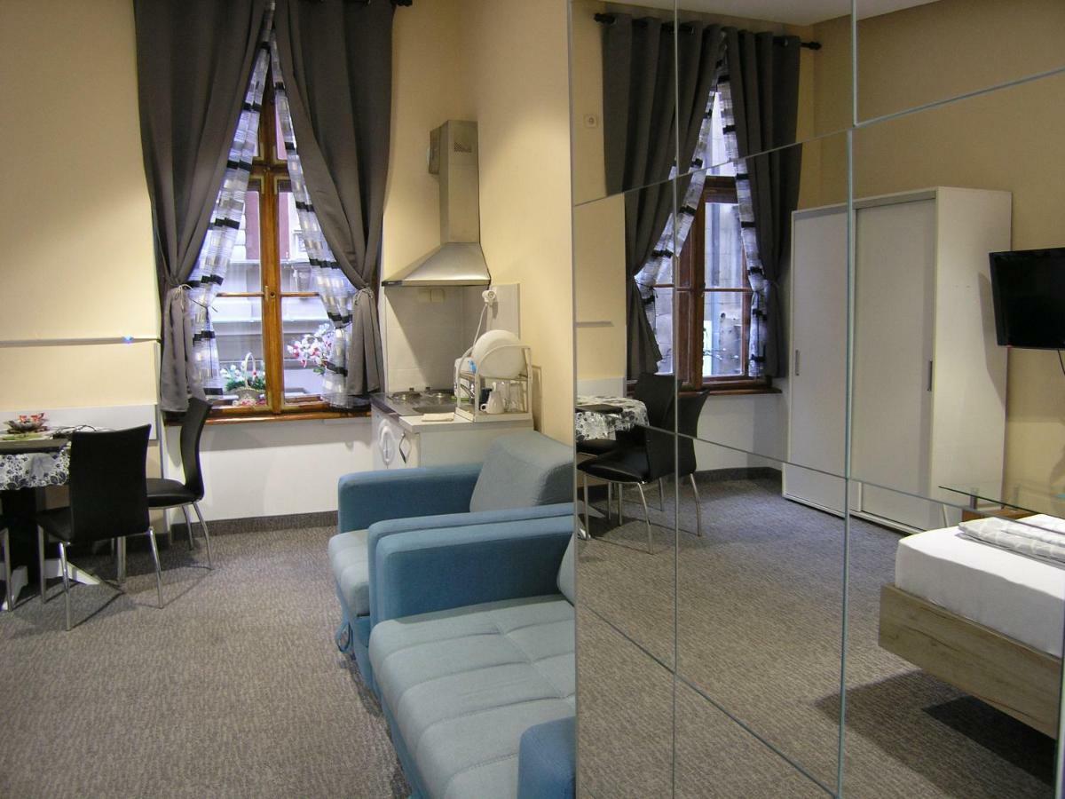 Apartment Danijela-City Centar ベオグラード エクステリア 写真