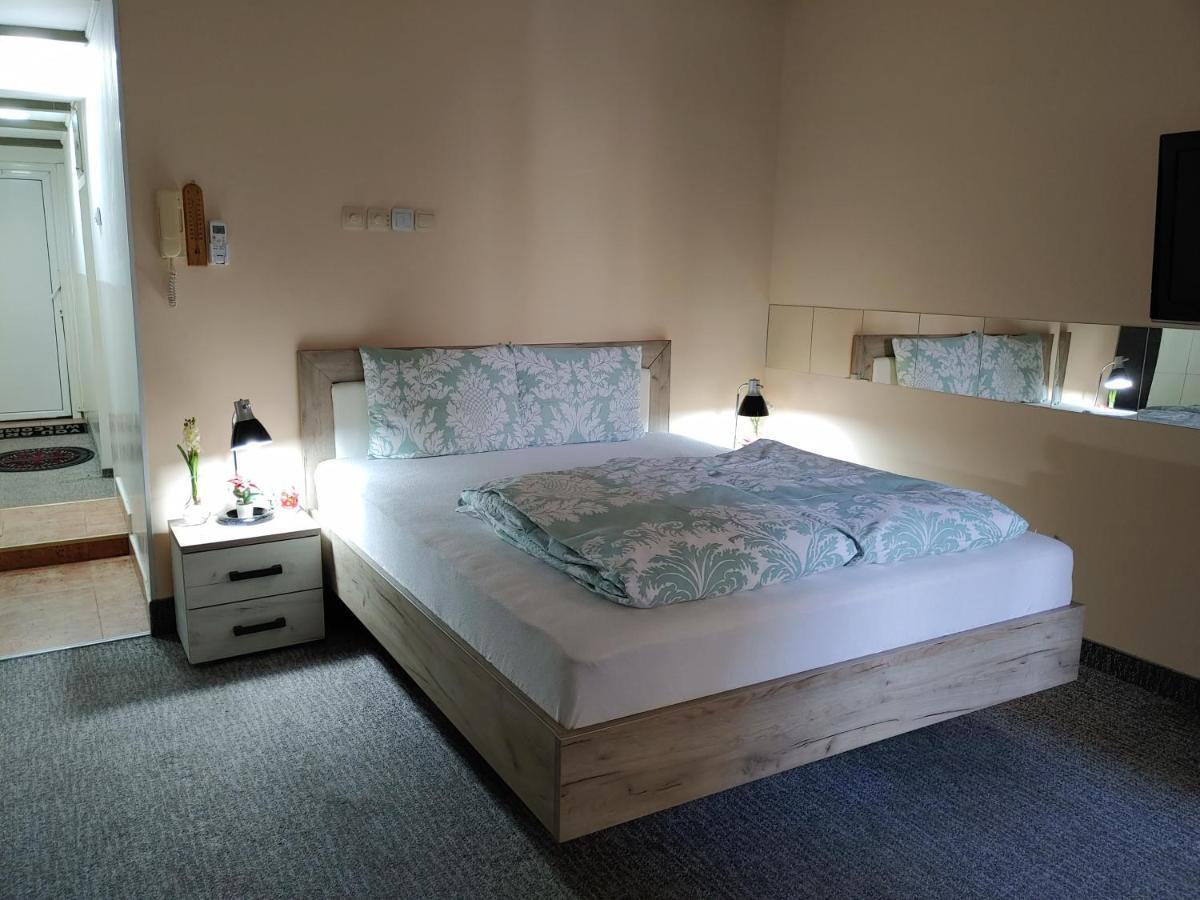 Apartment Danijela-City Centar ベオグラード エクステリア 写真